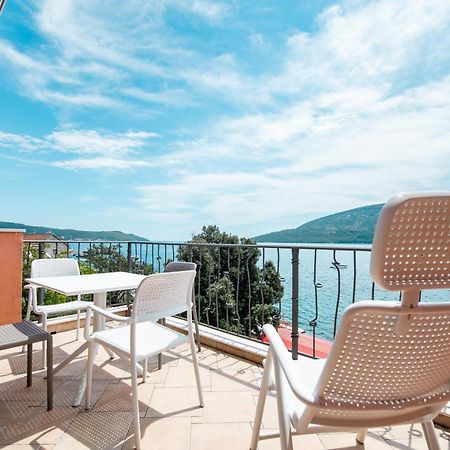 Boka Apartment 1 Херцег-Нови Экстерьер фото